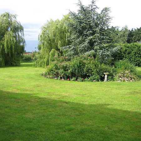 Wood Fen Lodge Littleport Exterior photo